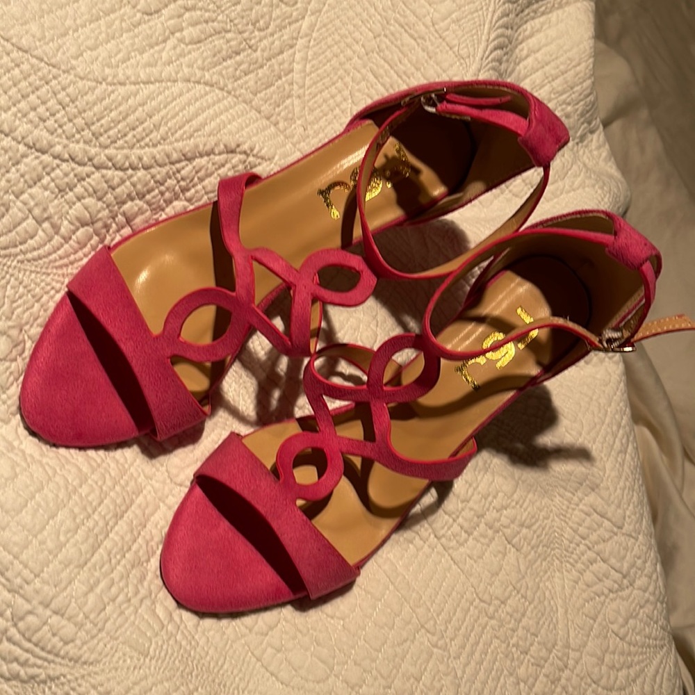 New FSJ hot pink soft faux suede dress sandal